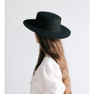 Gigi Pip Dahlia women’s hat